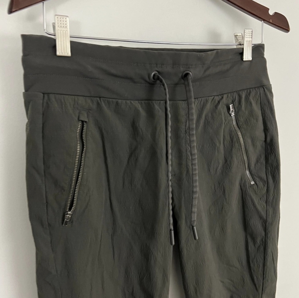 Athleta Trekkie North Jogger Pants Women Size 6
